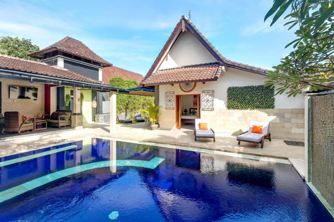 Villa Yati Seminyak  Exterior photo