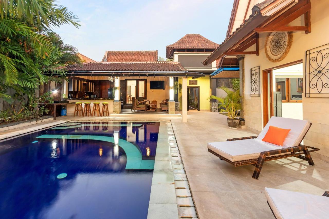 Villa Yati Seminyak  Exterior photo